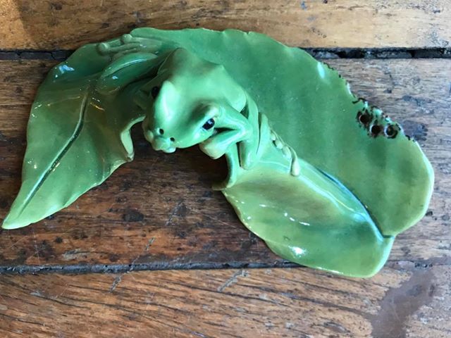 Carolyn Starkey ‘Frog on gum leaf’ Stoneware 20 x 12 x 7 cm
